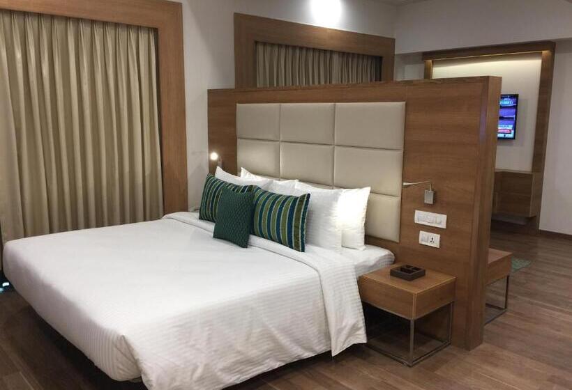 Lemon Tree Hotel, Sector 60, Gurugram