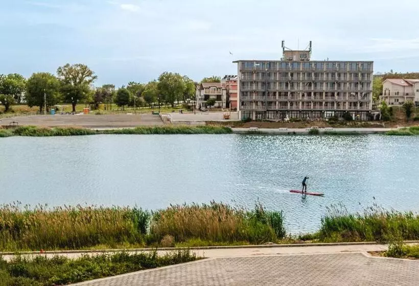 پانسیون Casa Royal Pe Plaja Belona