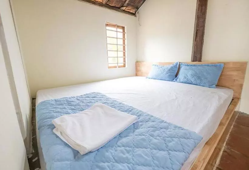 Tam Thanh Natural Beach Resort