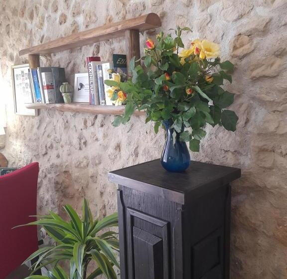 مبيت وإفطار Antica Dimora Historic Building