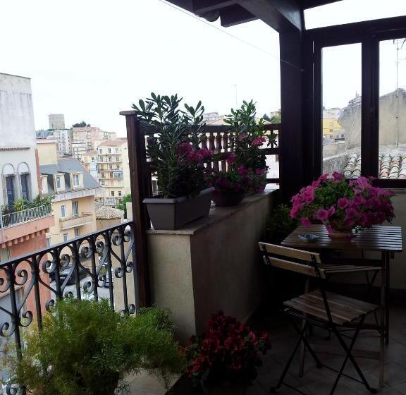 مبيت وإفطار Antica Dimora Historic Building