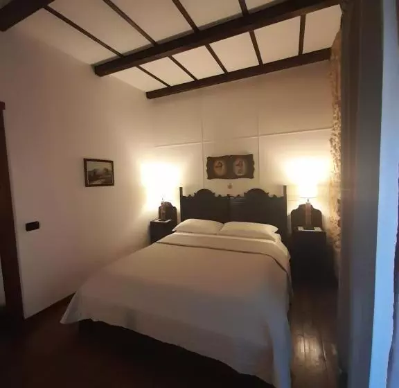 تختخواب و صبحانه Antica Dimora Historic Building