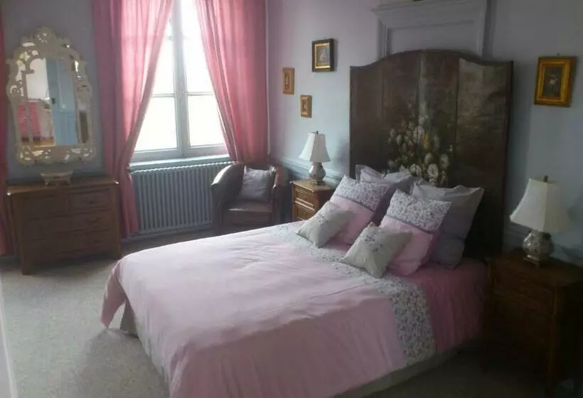 ベッドアンドブレックファースト Chambres D'hotes Autour De La Rose