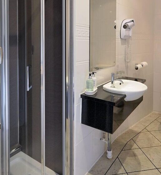 Bed and Breakfast Craigroyston House & Lodge