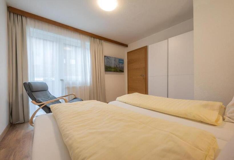 تختخواب و صبحانه Pension Steinadler