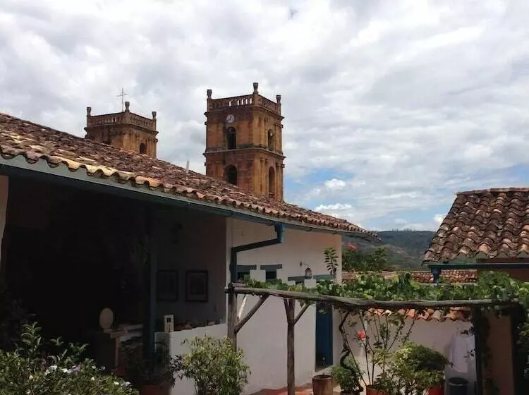 ベッドアンドブレックファースト Posada Del Campanario