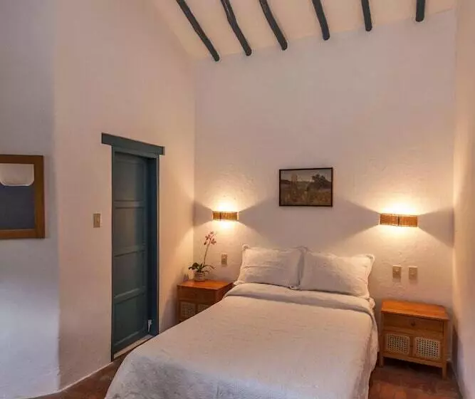 ベッドアンドブレックファースト Posada Del Campanario