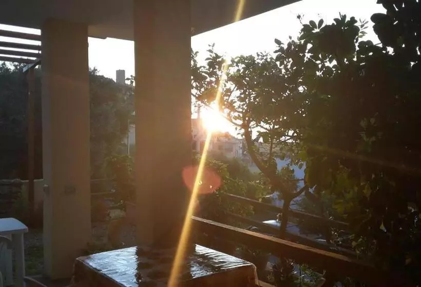 Aamiaismajoitus (B&B) Su Sole