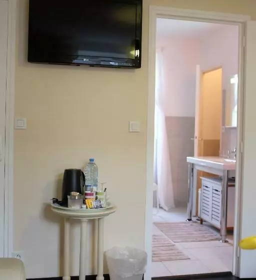 Aamiaismajoitus (B&B) Villa Mons