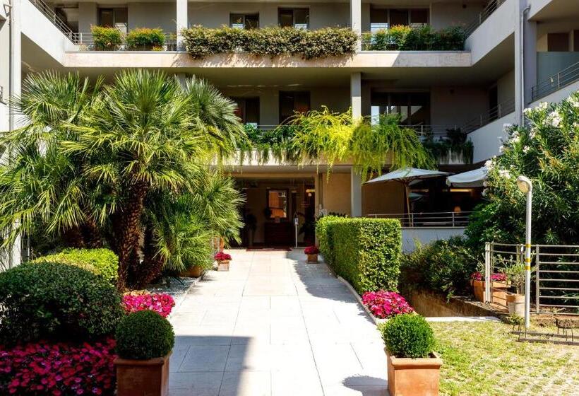 בית מלון כפרי Idania