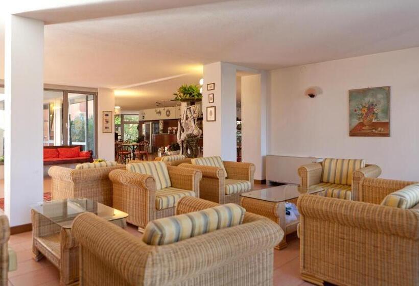 בית מלון כפרי Idania