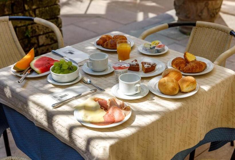 בית מלון כפרי Idania