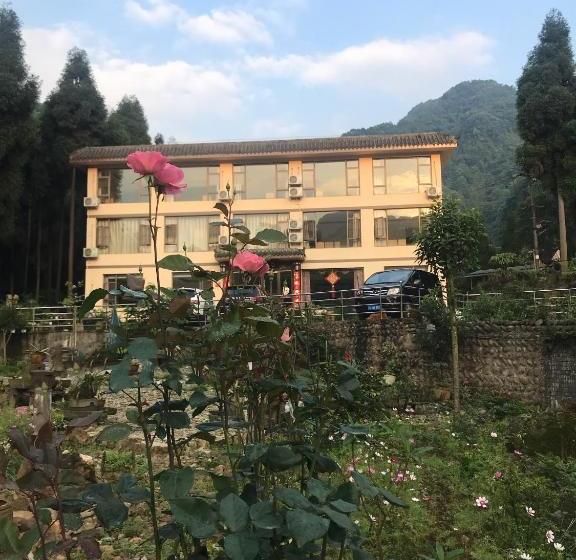 호텔 Mount Emei Feng Lin Yue