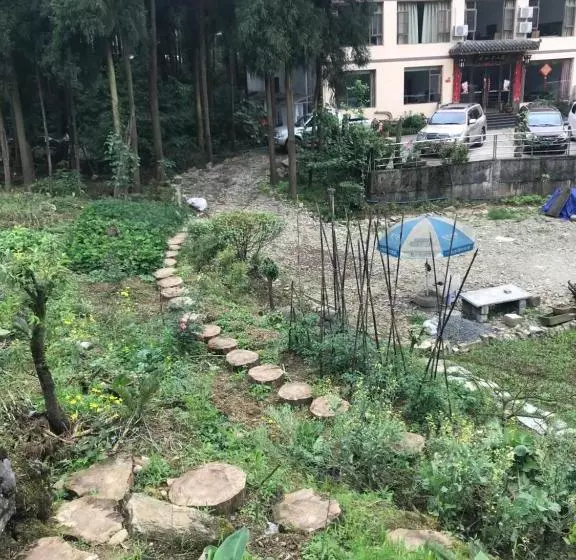ホテル Mount Emei Feng Lin Yue