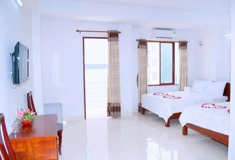 هتل Phuong Hoa  Nha Trang