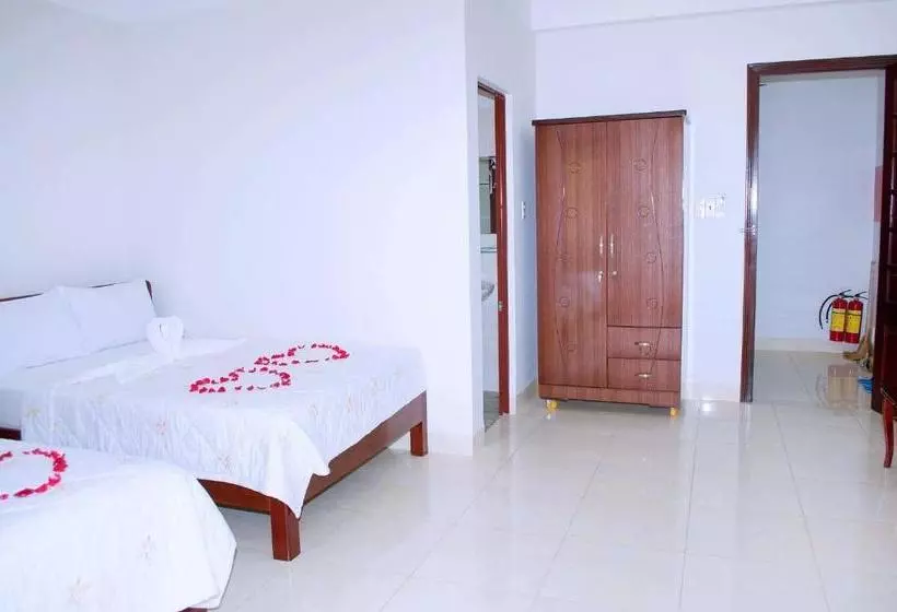 هتل Phuong Hoa  Nha Trang