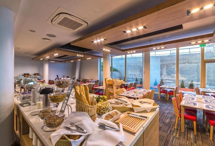 בית מלון כפרי Rezydencja Nosalowy Dwór