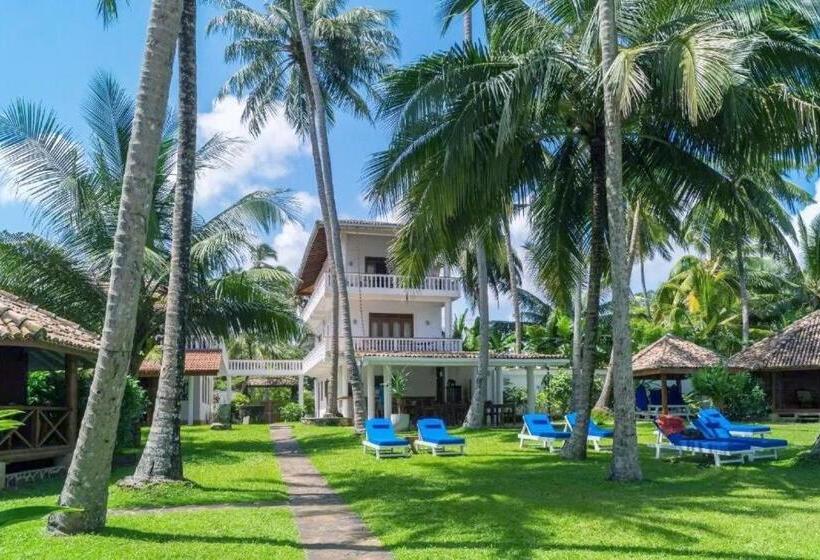 Hotel Rockside Cabanas