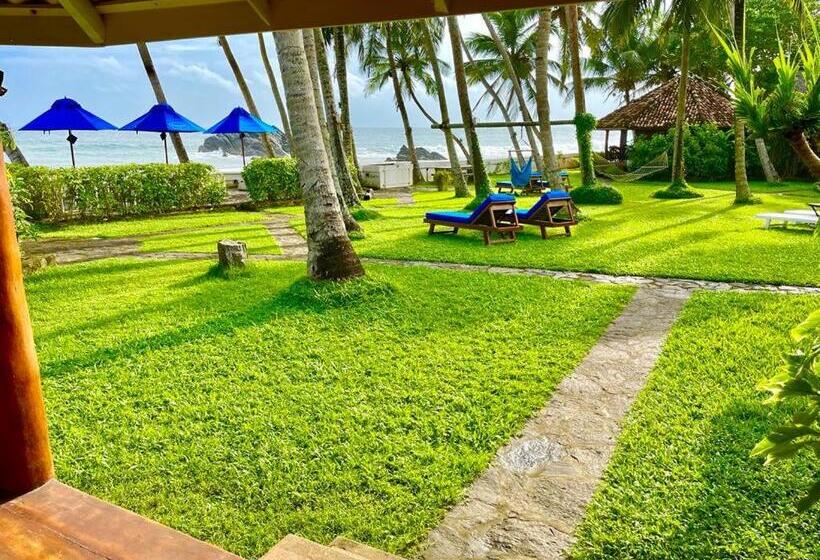 Hotel Rockside Cabanas