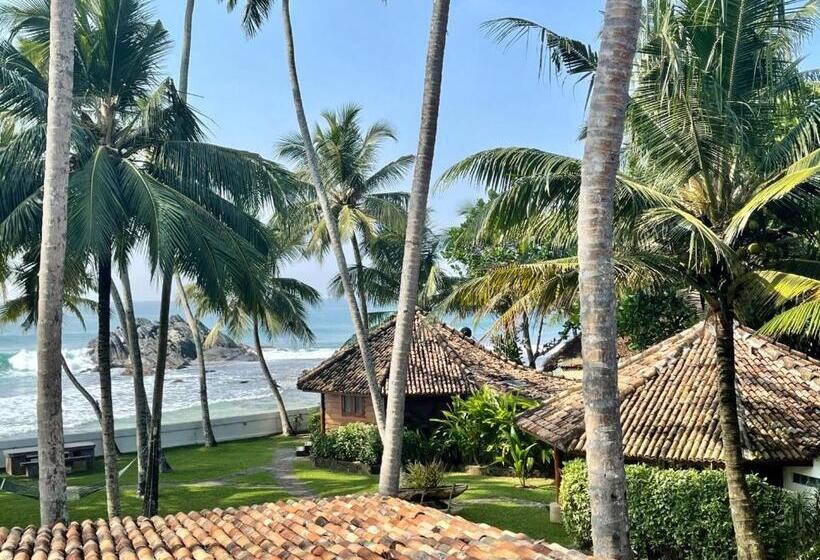 Hotel Rockside Cabanas