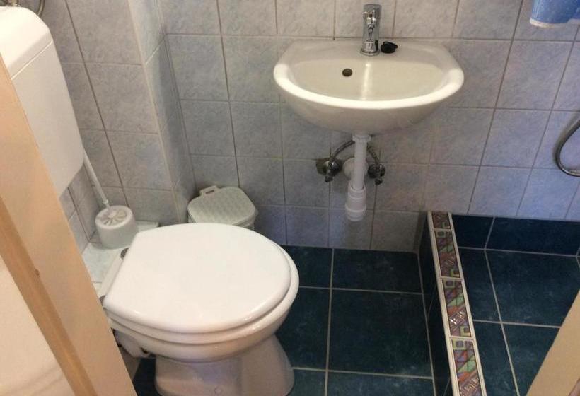 Ilona Kis Kastély Panzió