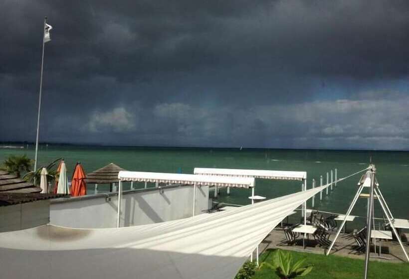 Bodenseehotel Weisses Rössli