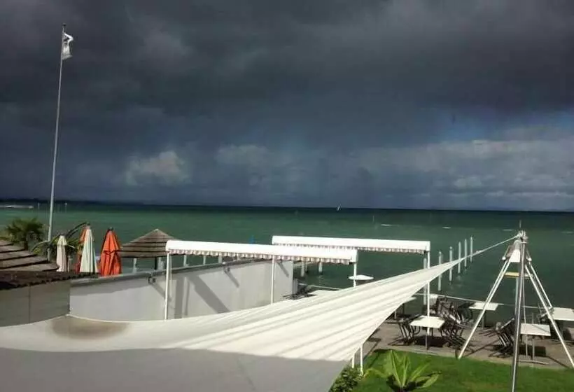 Bodenseehotel Weisses Rössli