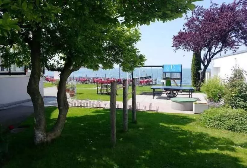 Bodenseehotel Weisses Rössli