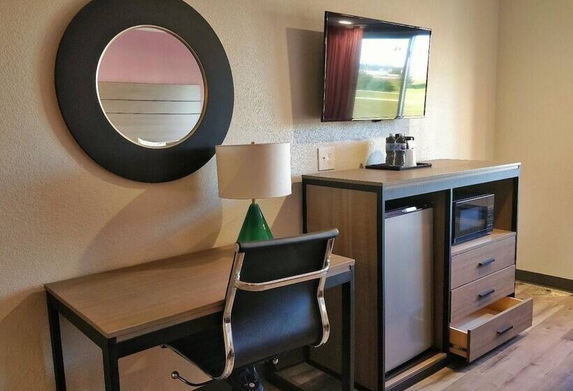 酒店 Arya Inn & Suites