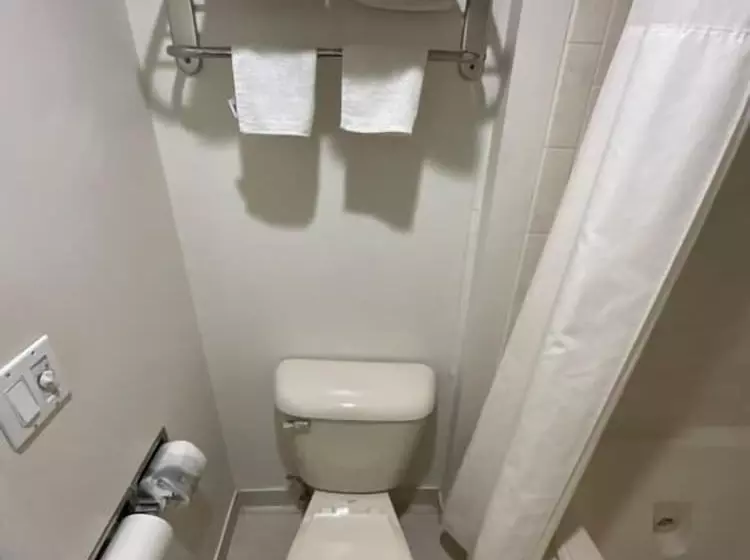 Отель Atlantic Inn