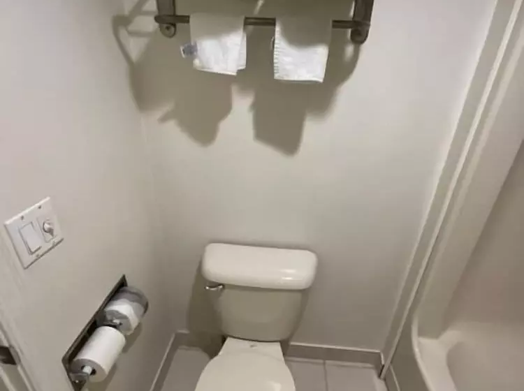 Отель Atlantic Inn