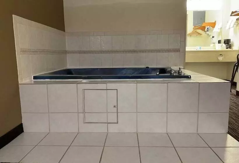 Отель Atlantic Inn