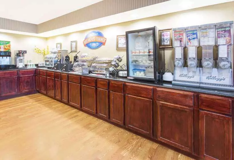 酒店 Baymont By Wyndham Muskegon