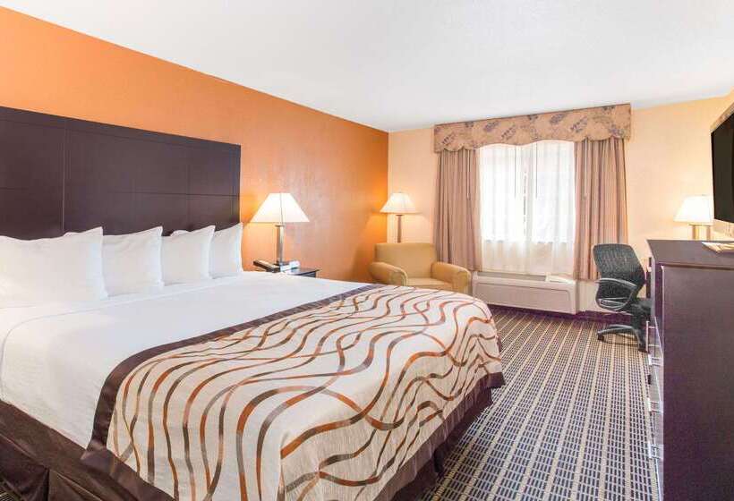 فندق Baymont By Wyndham Muskegon