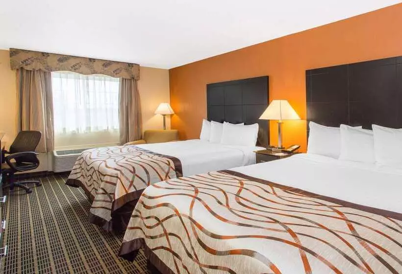 酒店 Baymont By Wyndham Muskegon