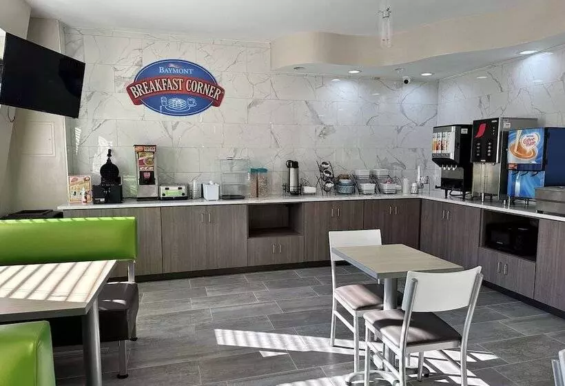 Отель Baymont By Wyndham Noblesville