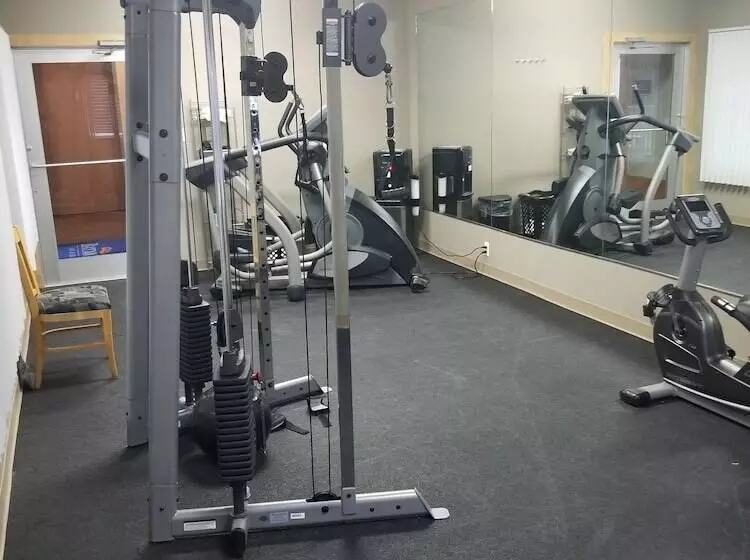 Отель Baymont By Wyndham Noblesville