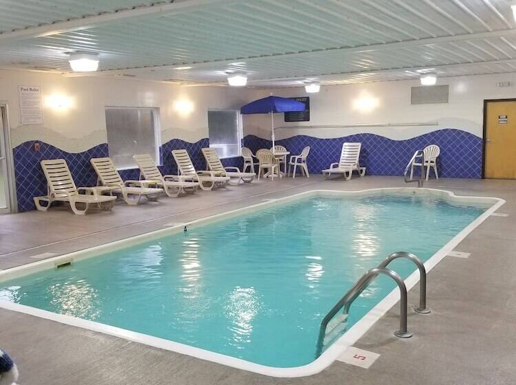 Отель Baymont By Wyndham Noblesville