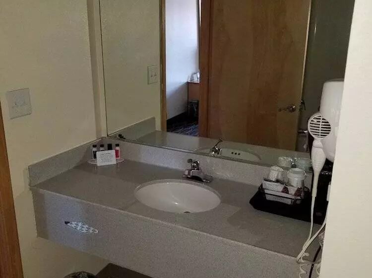 Отель Baymont By Wyndham Noblesville