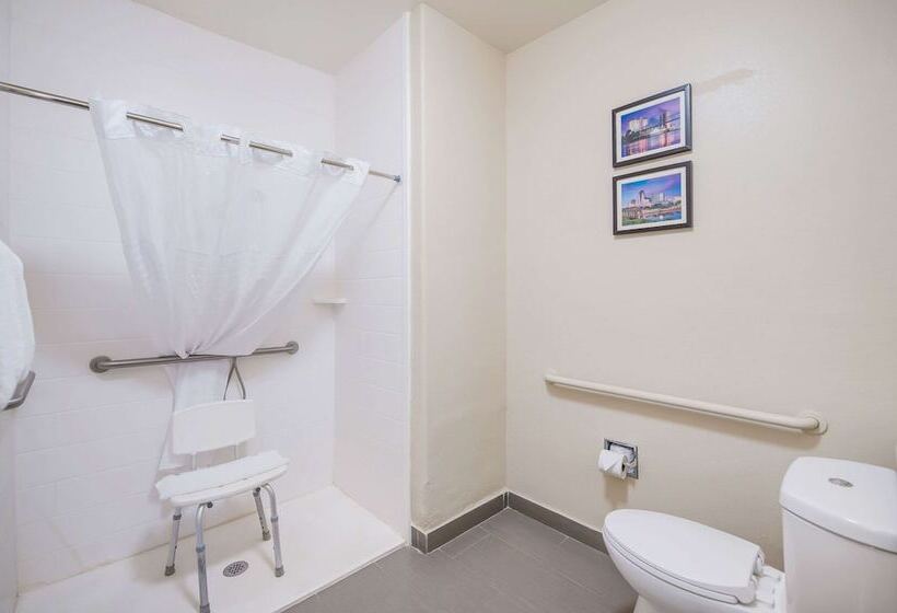 فندق Comfort Inn