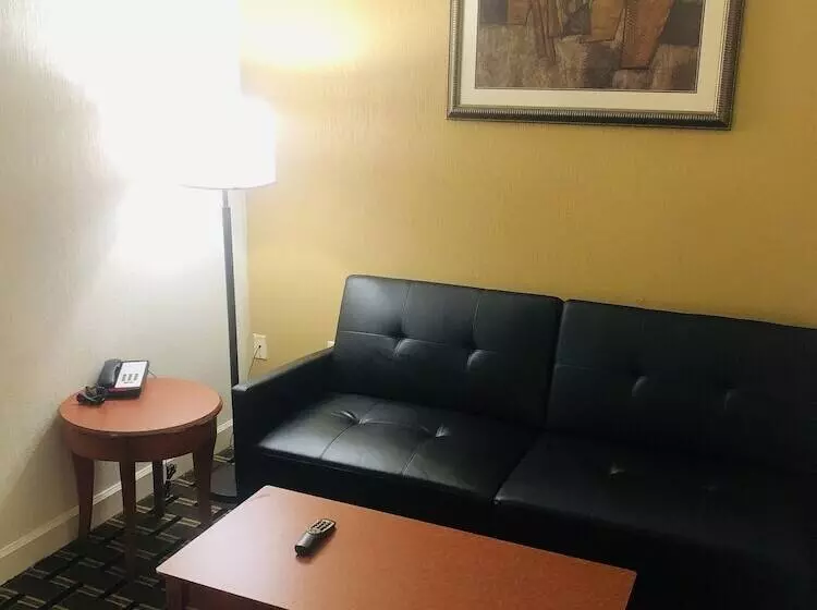 בית מלון כפרי Quail Inn & Suites