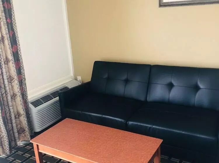 בית מלון כפרי Quail Inn & Suites