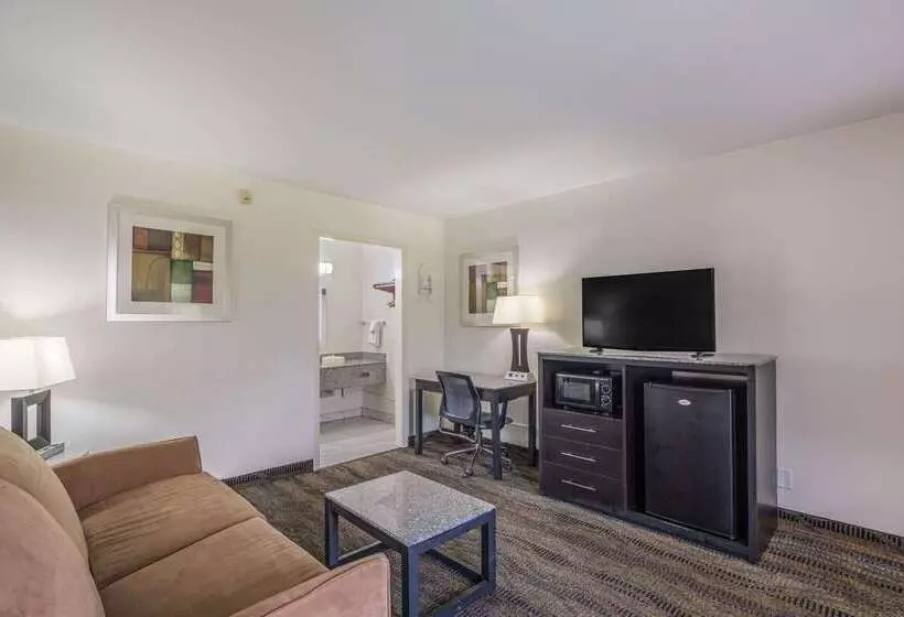 호텔 Quality Inn & Suites Conference Center Thomasville