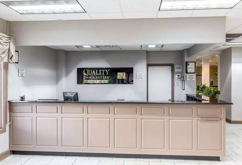 호텔 Quality Inn & Suites Conference Center Thomasville