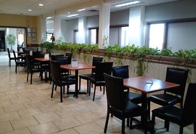 호텔 Quality Inn & Suites Conference Center Thomasville