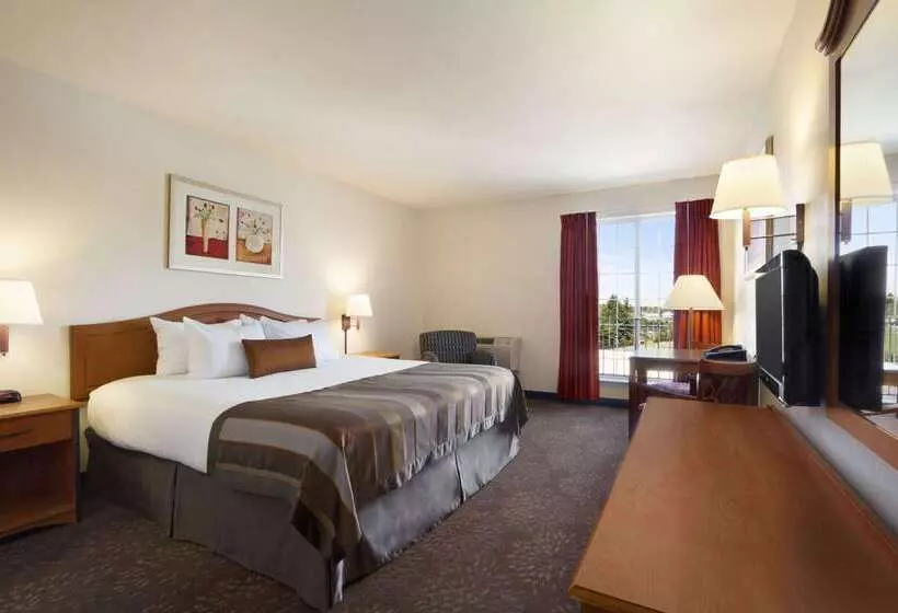 호텔 Ramada By Wyndham Seatac Airport