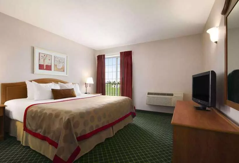 호텔 Ramada By Wyndham Seatac Airport