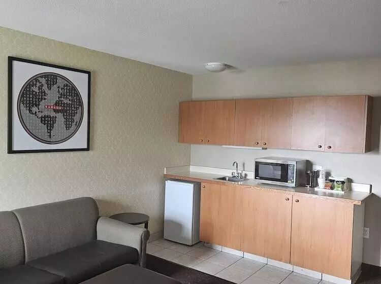 호텔 Ramada By Wyndham Seatac Airport