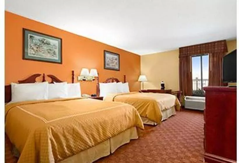 هتل Ramada Limited Columbia