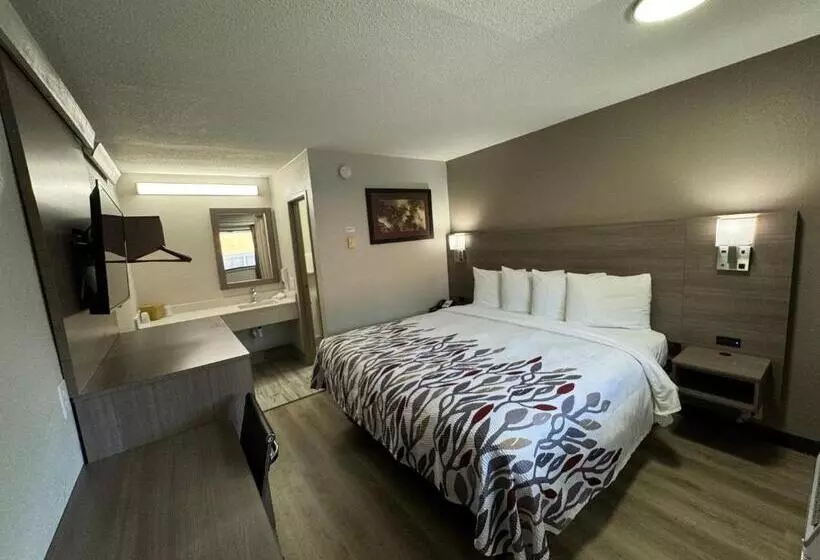 Отель Red Roof Inn Greenville